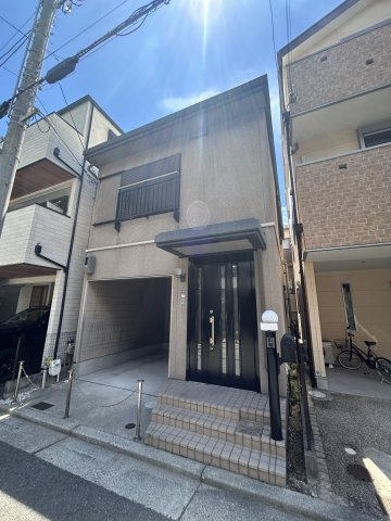 琵琶町１丁目戸建のエントランス
