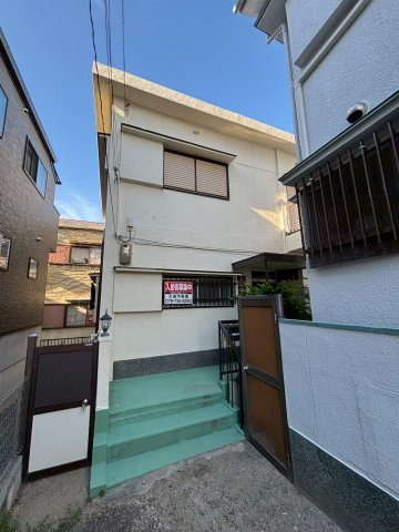 仲田2丁目　貸家
