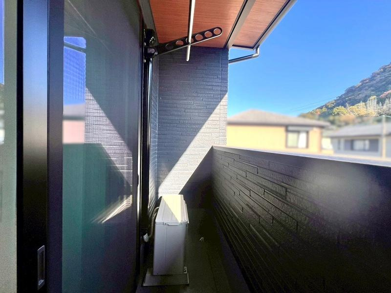 高知市介良　中古戸建てのバルコニー