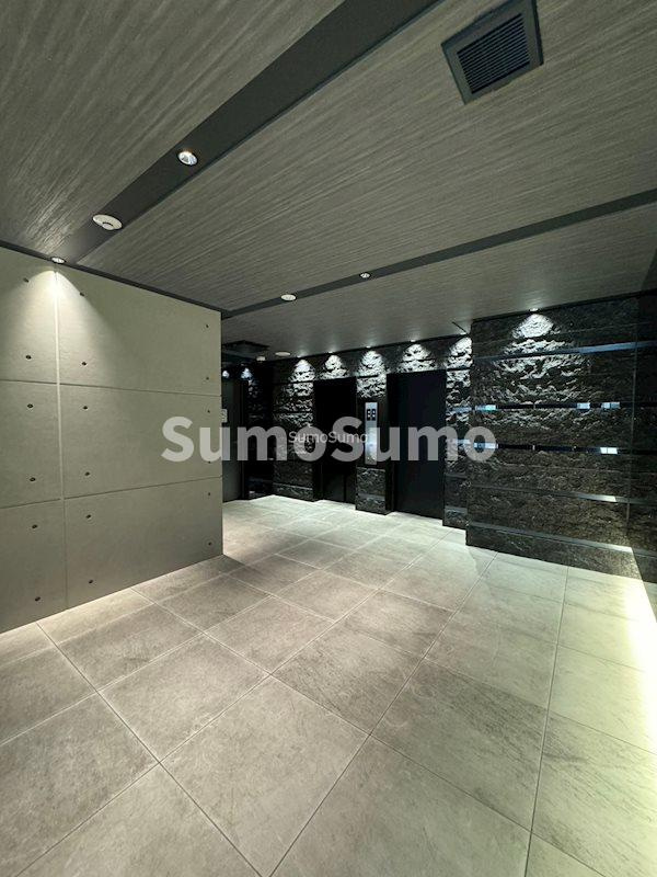 S-RESIDENCE堺筋本町Deuxのロビー