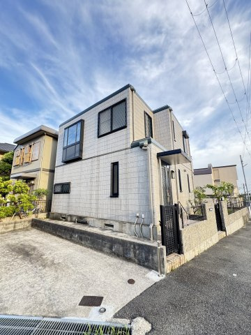 高羽町3丁目戸建の外観