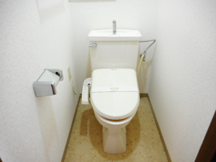 ファミール行徳のトイレ|他部屋参考写真