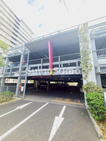 UR浜甲子園さくら街　16号棟の駐車場