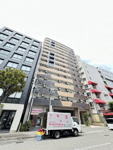 SERENiTE三宮の外観
