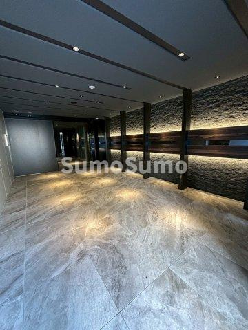 S-RESIDENCE難波大国町Deuxのロビー