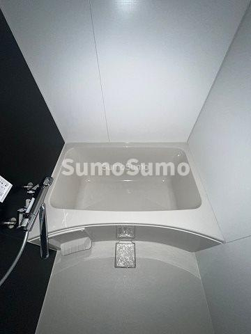 S-RESIDENCE日本橋Qualierの浴室|日々の疲れを癒すお風呂付です