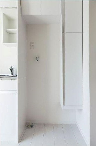 高円寺プレイスの設備|室内洗濯機置場（同一仕様写真）