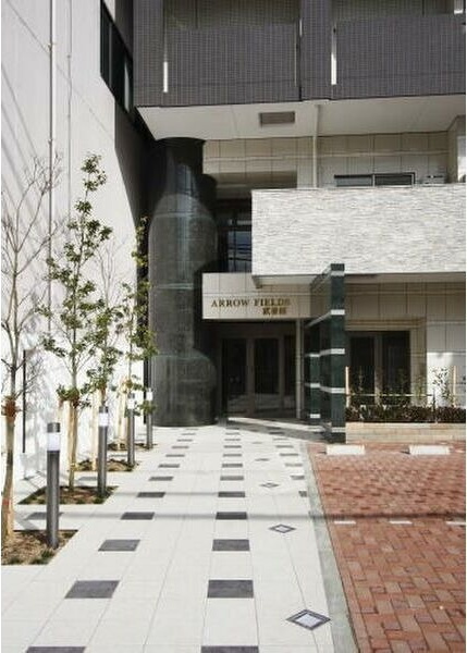ARROW FIELDS貮番館のエントランス