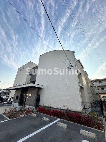 WIND BELL 高司の外観