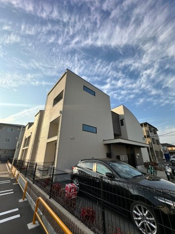 WIND BELL 高司の外観