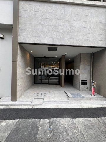 アーバネックス南森町WESTのエントランス