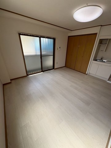Ｙ＇ｓ　ＷＯＲＬＤの居間・リビング