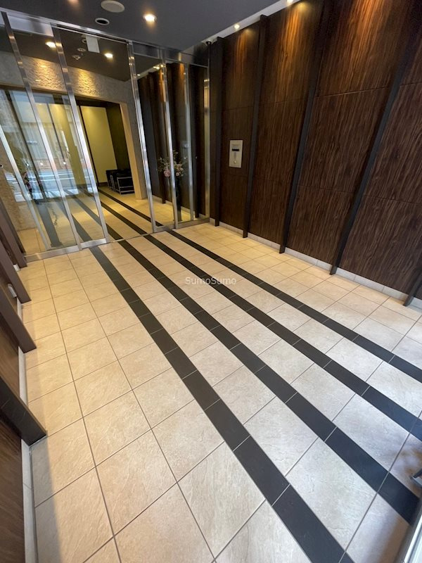 アーデン谷町のエントランス|清潔なエントランスです