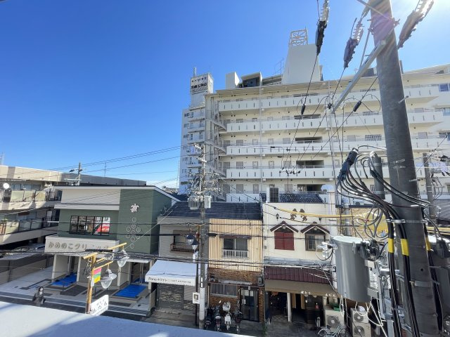 ArtizA尼崎立花の外観