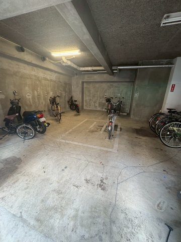 Aurora Court兵庫駅前の駐車場