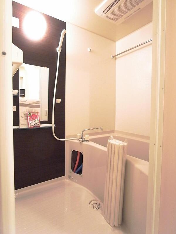 リブリ・Crest Yanagisakiの浴室