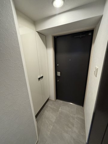 アーデン京町堀ウエストの玄関