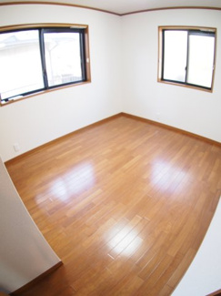 【洋室】 | 上尾市弁財　中古戸建て