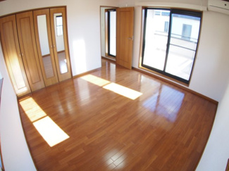 【洋室】 | 上尾市弁財　中古戸建て