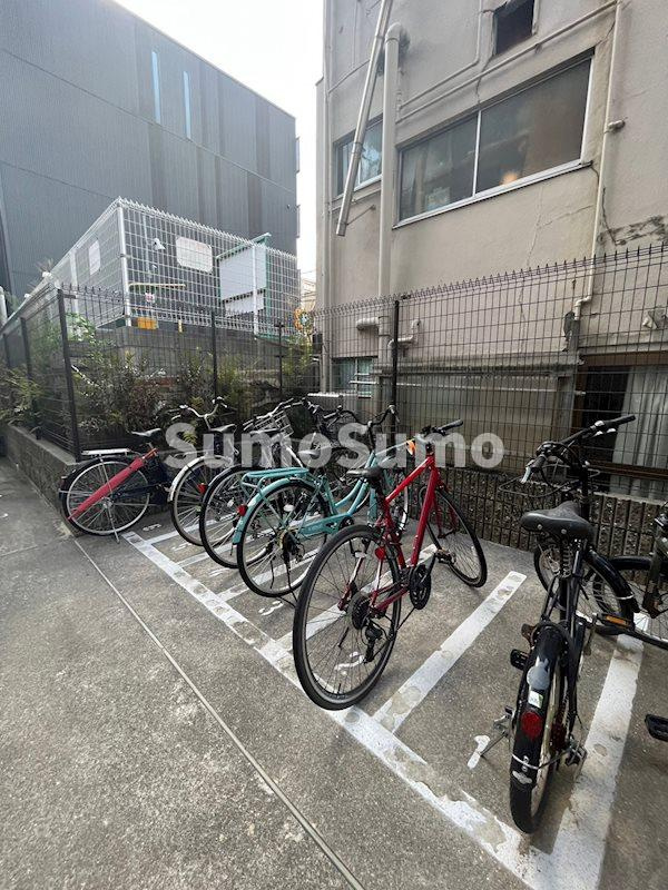 willDo谷町の駐車場
