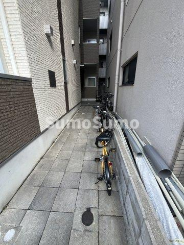 A.山法師の駐車場