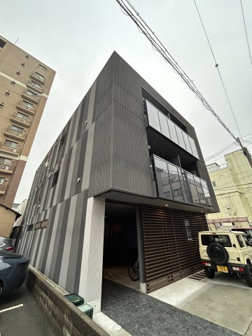 Ａ－ＣＵＢＥ　ＨＯＮＭＡＣＨＩの外観