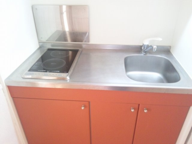 レオパレスユートピア白岡のキッチン