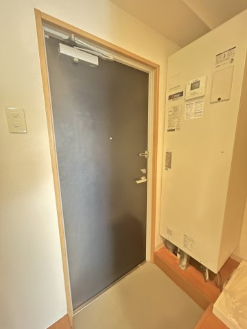 UTレジデンス六甲の玄関