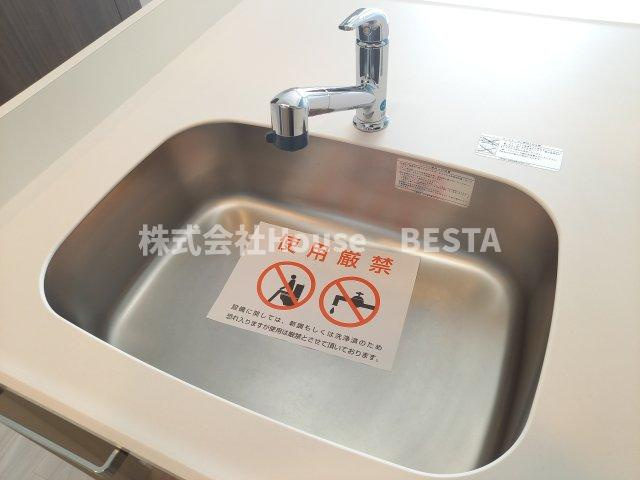 エスライズ神戸三宮山手通弐番館のキッチン