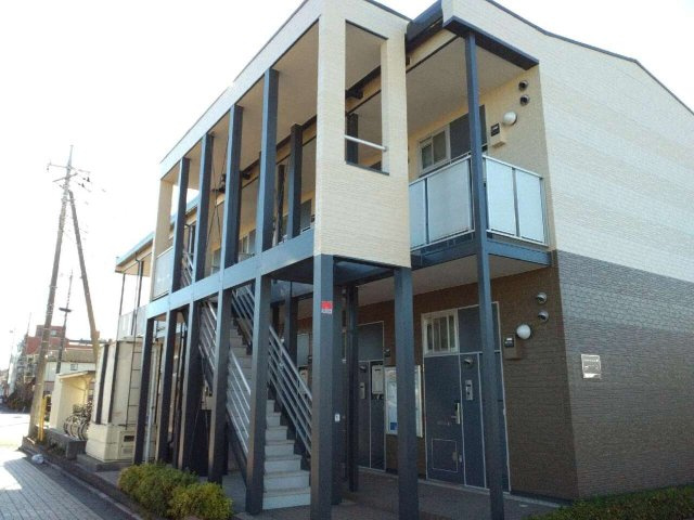 レオパレス華希の館