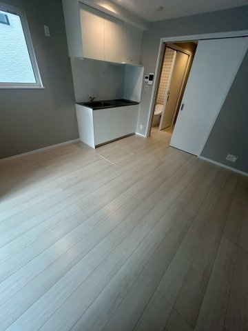 カサ苦楽園の居間・リビング