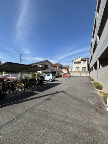 With西明石の駐車場