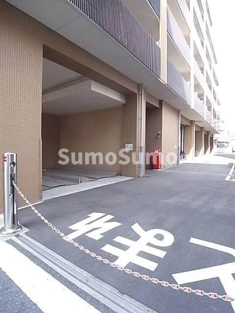 アーイ塚口の駐車場