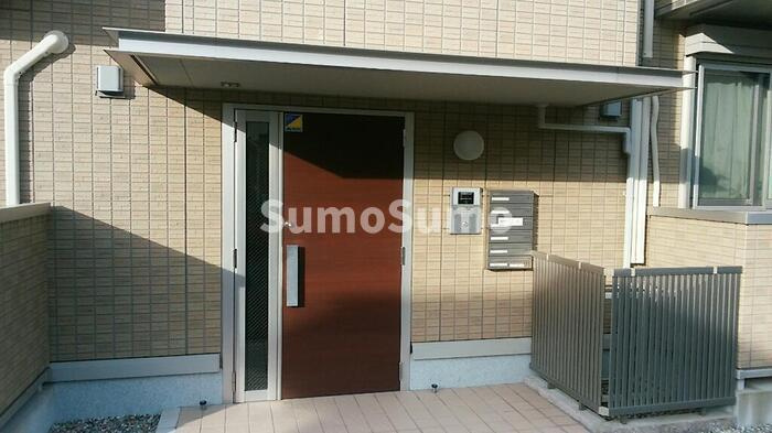 VILLA DEL SOLのエントランス|毎日通るエントランスはこのようになっています
