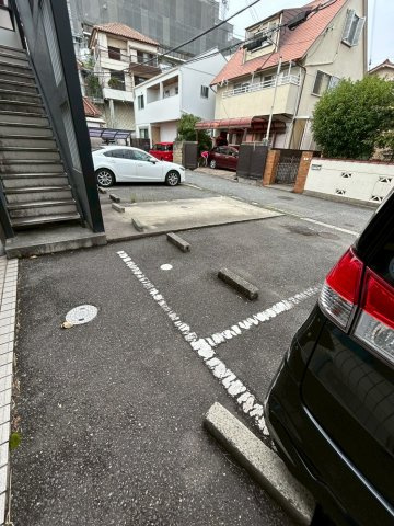 ＹＺハイツの駐車場