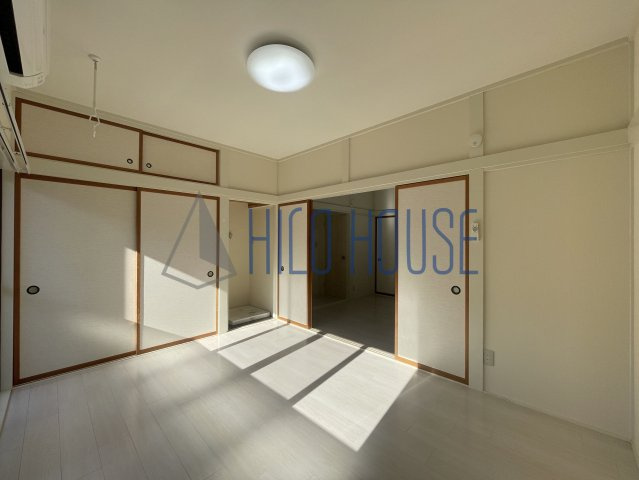 コーポフローレスの居間・リビング