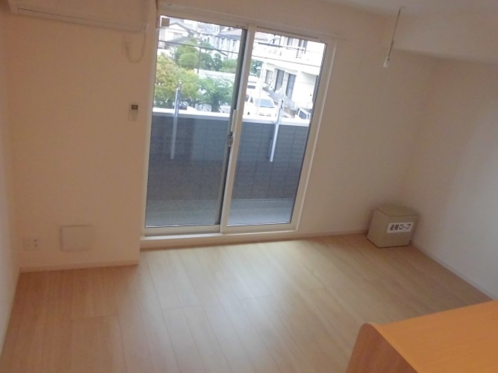 アンソレイエの居間・リビング