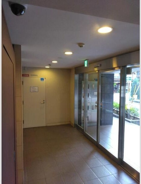 ES-Grande Minamimorimachiのエントランス