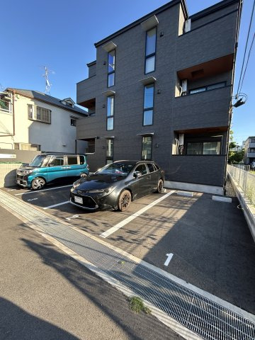 イーリスハイツ富松の外観