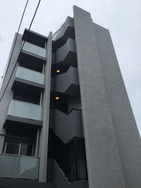 ＦＫ　ＳＱＵＡＲＥ