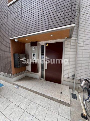 イルリッシュ上本町のエントランス