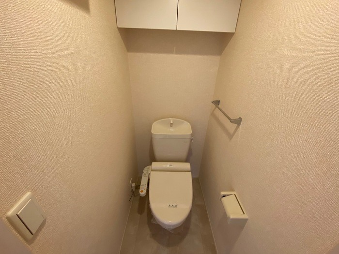 アリエスのトイレ|清潔感のあるトイレです