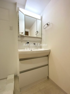 【洗面所】 | ル・マージュ新町 | 洗濯パンは洗面所にあります