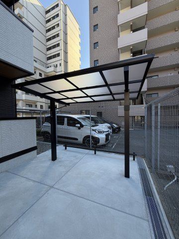 イルフォンターナ大田町の駐車場