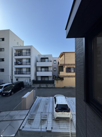 イルフォンターナ大田町の駐車場