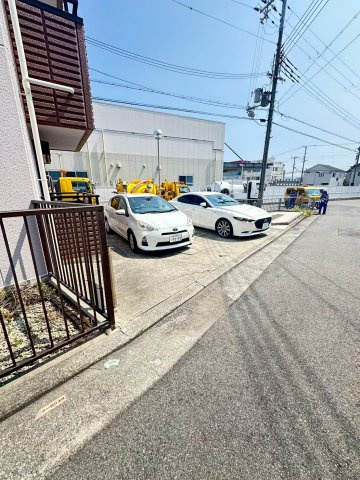 アンジェラスの駐車場