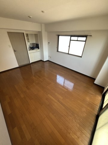 アビリティ岡本南の居間・リビング