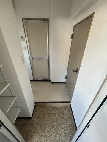 アビリティ岡本南の玄関
