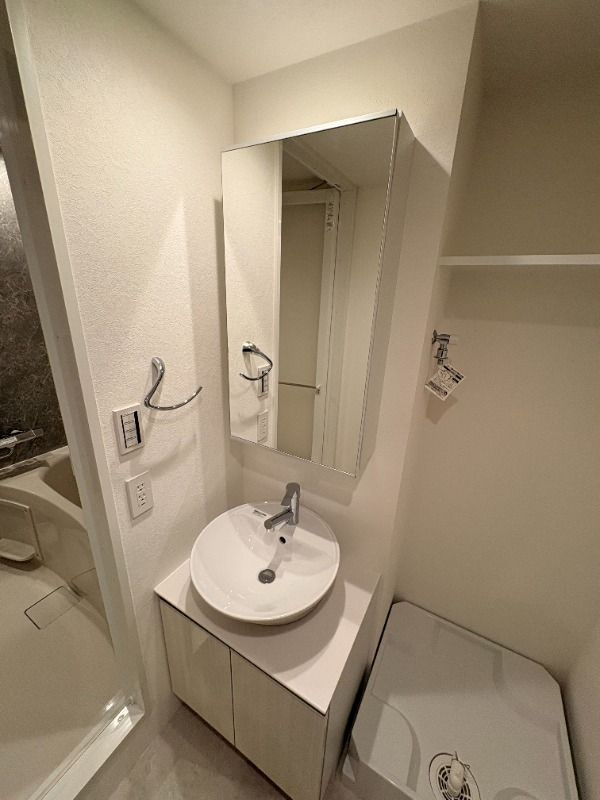 LEGALAND幡ヶ谷Southの洗面所