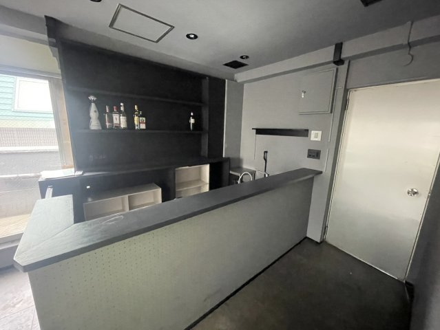 【その他】 | 渋谷駅徒歩2分 清水ビル 5階 6.36坪 BAR居抜き